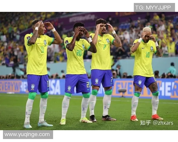 南京足球队近期状态深度对比分析及未来发展趋势探讨